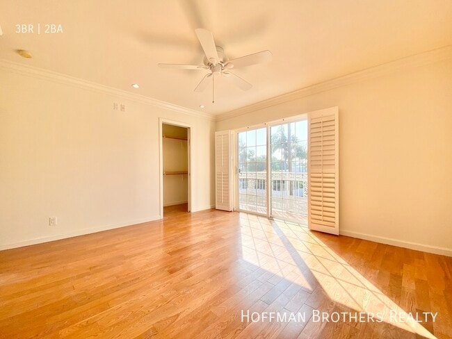 Building Photo - 4162 Alla Rd