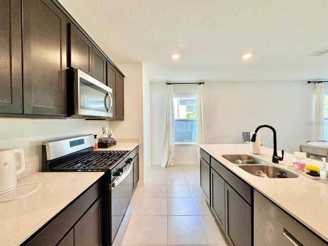 Building Photo - 20659 Drake Elm Dr