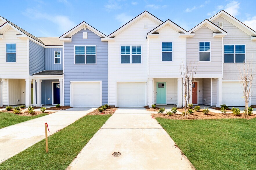 Building Photo - 85 Striker Rd