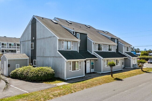Building Photo - 3700 Golf Colony Ln