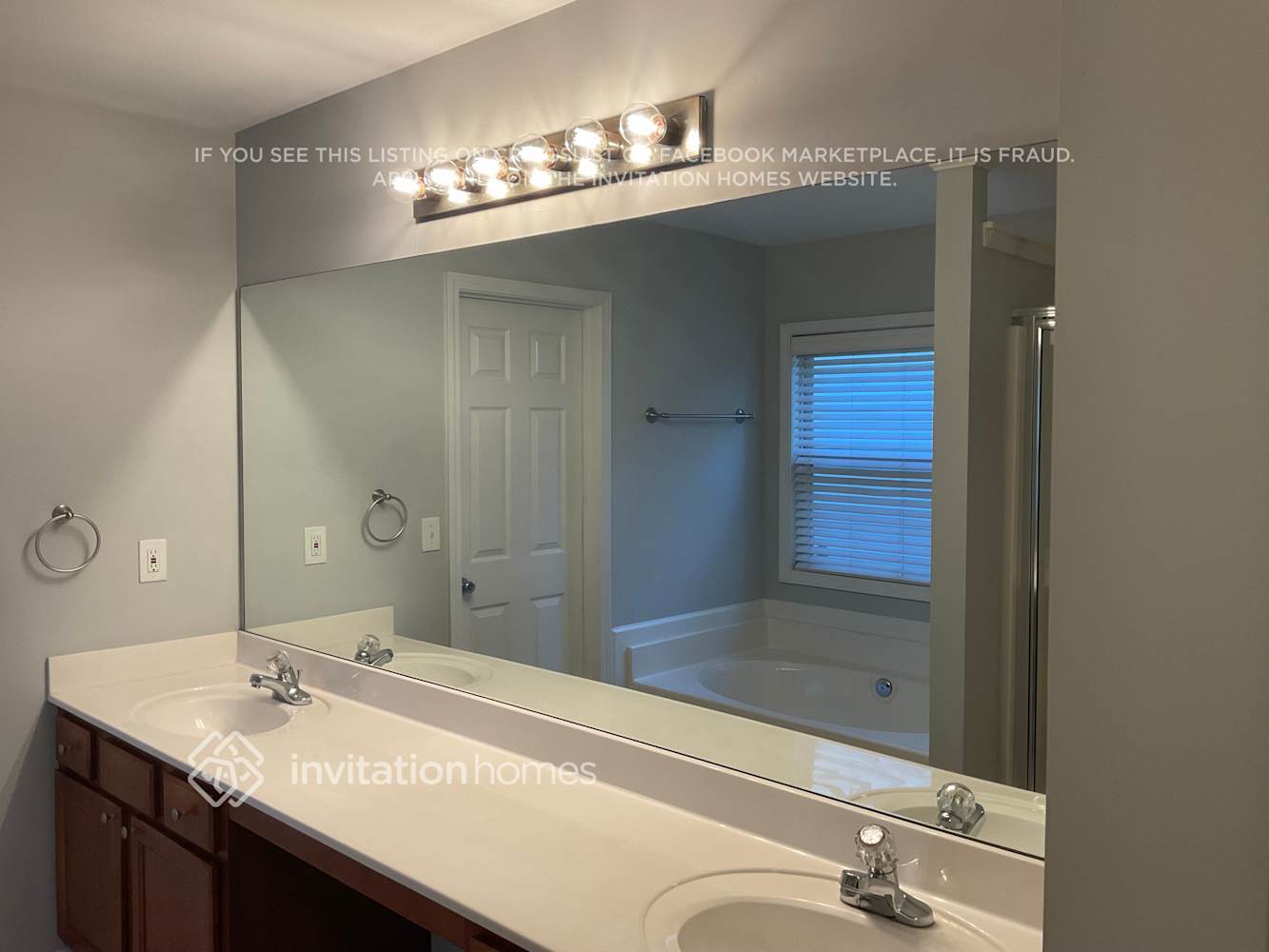 Building Photo - 2373 Walnut Tree Ln