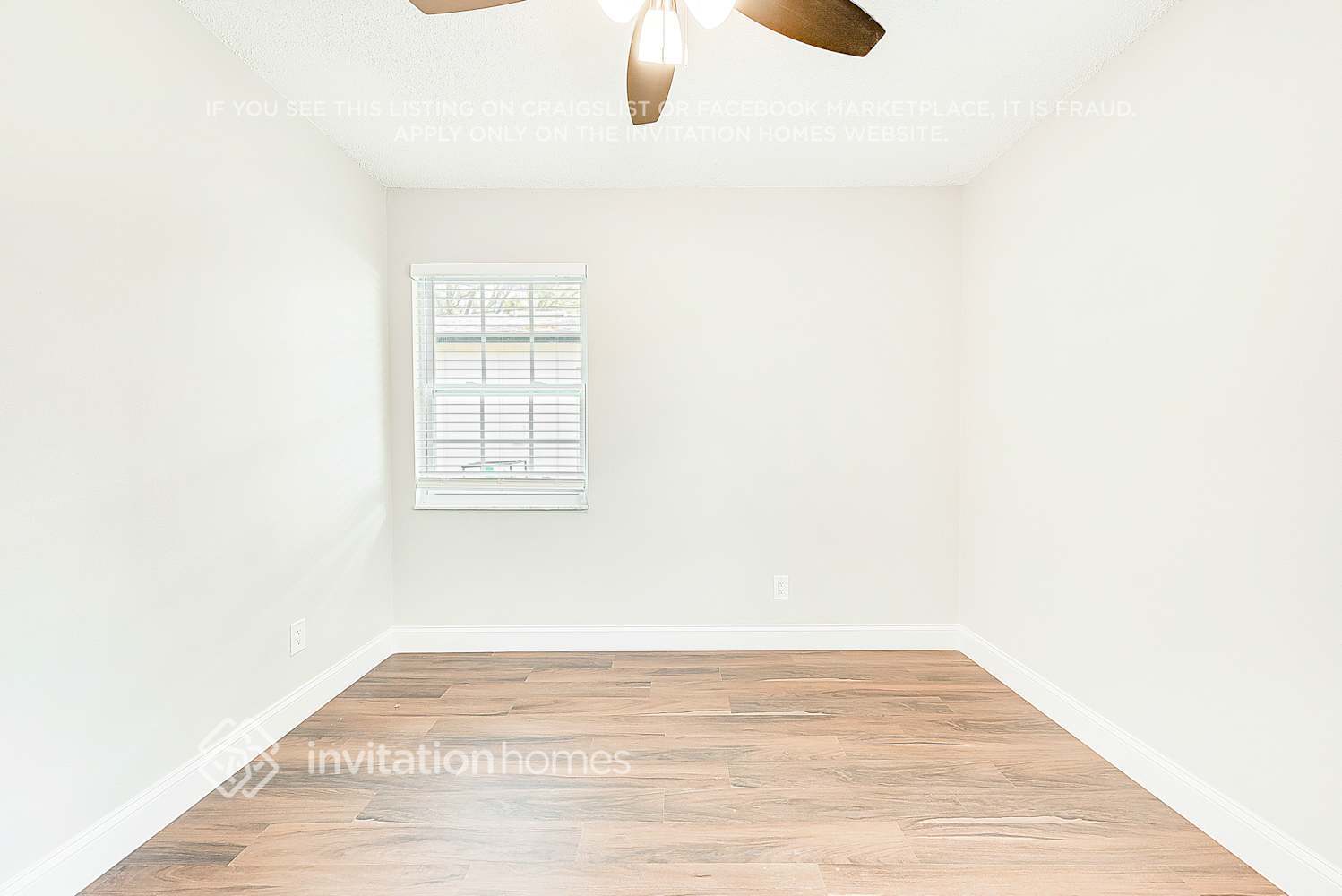 Building Photo - 7249 Laurel Hill Dr