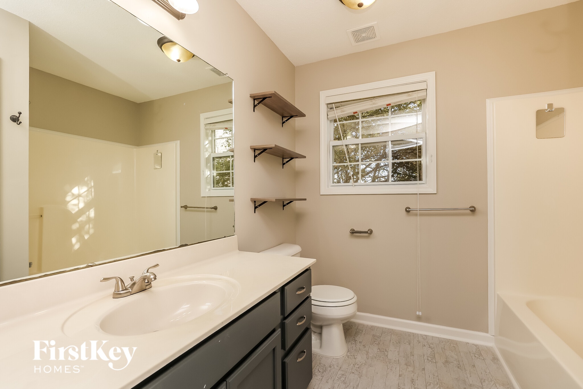 Building Photo - 3860 Man O War Blvd