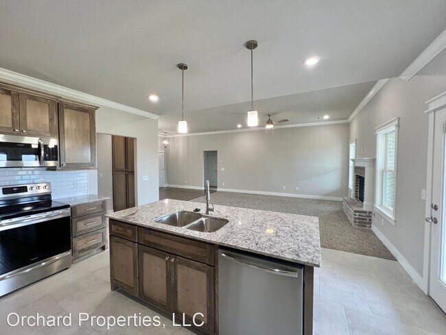 Building Photo - 3 br, 2 bath House - 804 Hickory Meadows Ave.