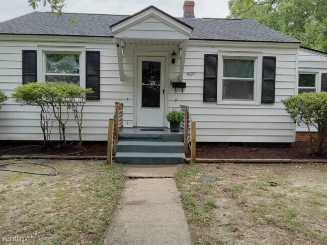 Primary Photo - 3 br, 1 bath House - 1607 Peter Paul Boule...