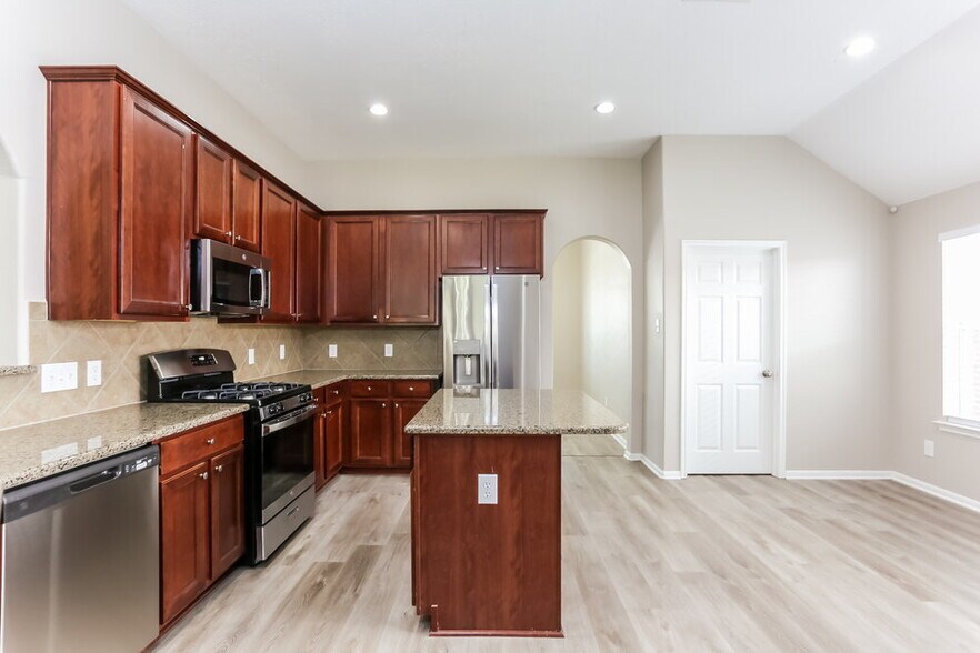 Building Photo - 13606 Caney Springs Ln