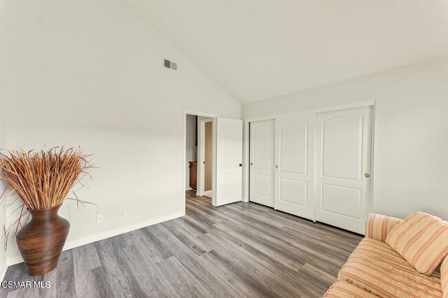 Building Photo - 22521 Blueridge Ct