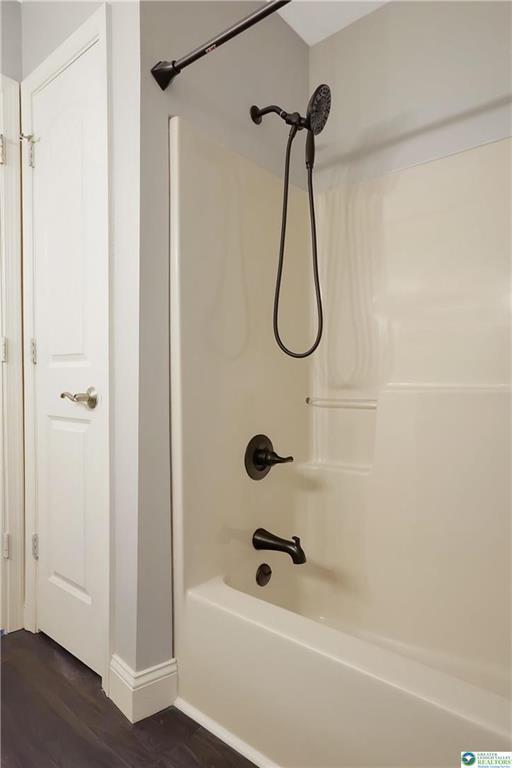 Building Photo - 202 McNair Cir