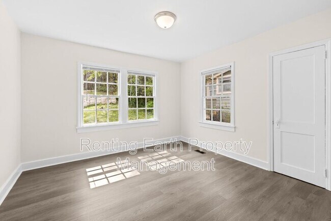 Building Photo - 931 41st Street Ensley