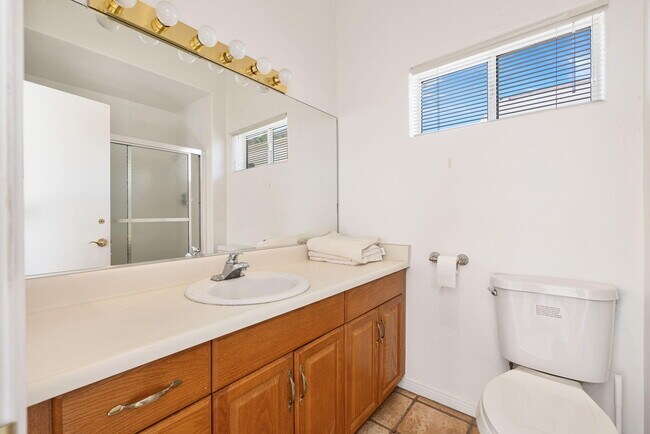 Building Photo - 50180 Vista Montana Rd