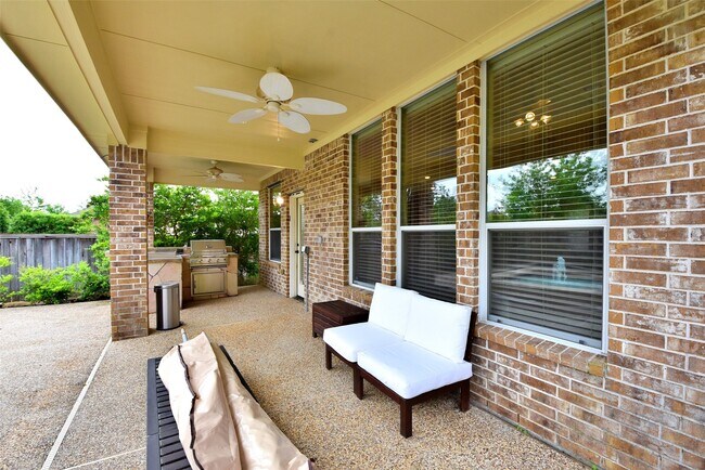Building Photo - 30 Granite Path Pl