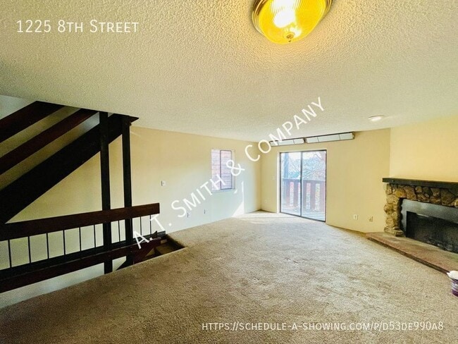 Building Photo - 1225 8th St