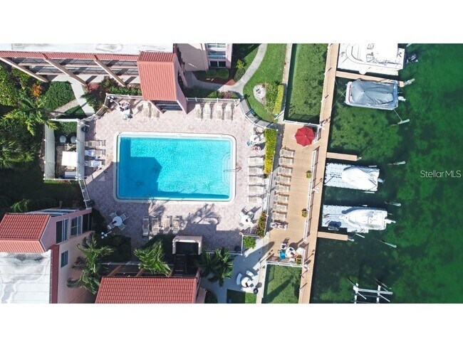 Building Photo - 8901 Blind Pass Rd