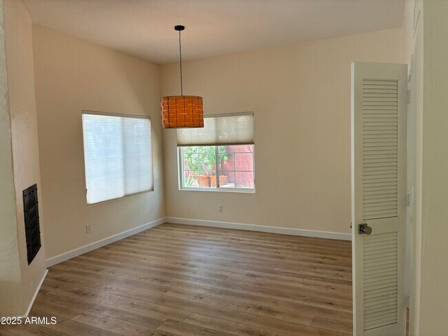 Building Photo - 8437 E San Benito Dr