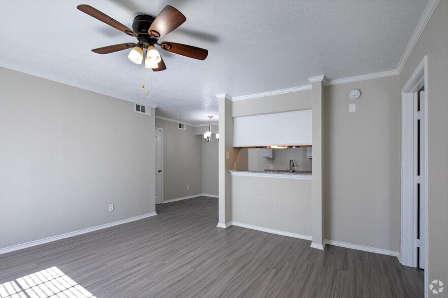 Rolling Hills 2010 Estrada Pky Irving TX 75061 Apartment Finder