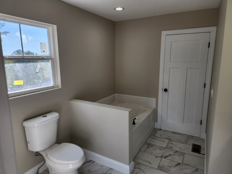 Building Photo - 240 Grand Oak Ln