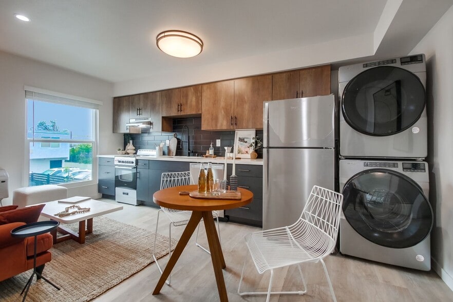 Interior Photo - Le Jaime