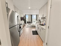 Building Photo - 626 N Delaware Ave