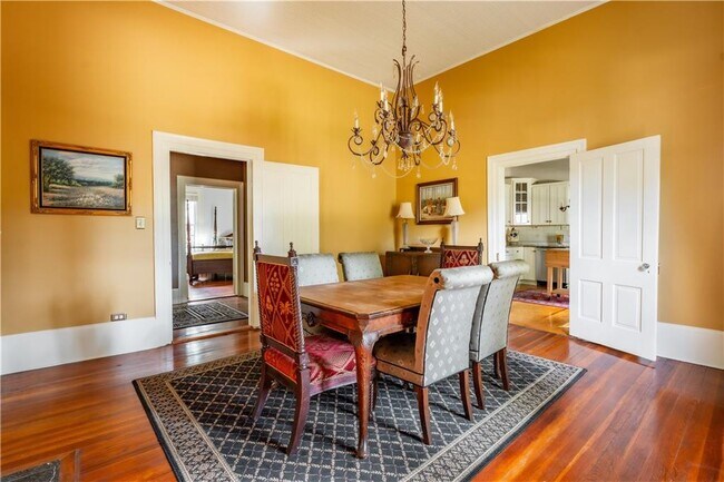 Building Photo - 152 Rivertown Rd