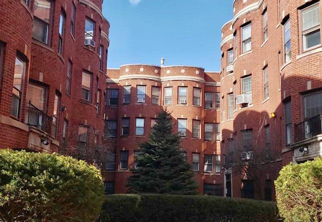 Primary Photo - 5941 N Winthrop Ave