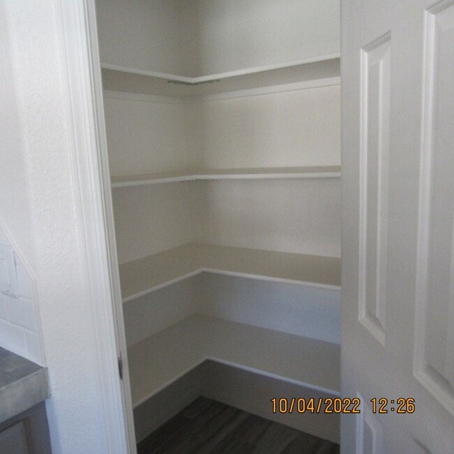 Building Photo - 970 San Juan Ln