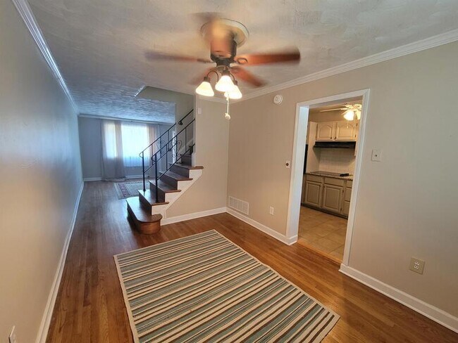 Building Photo - 8587 Morven Rd