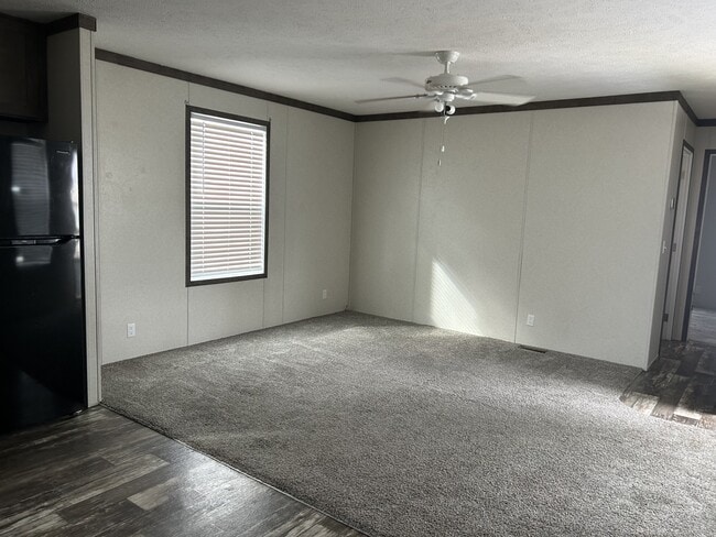 Building Photo - 98 Delta Dawn Dr