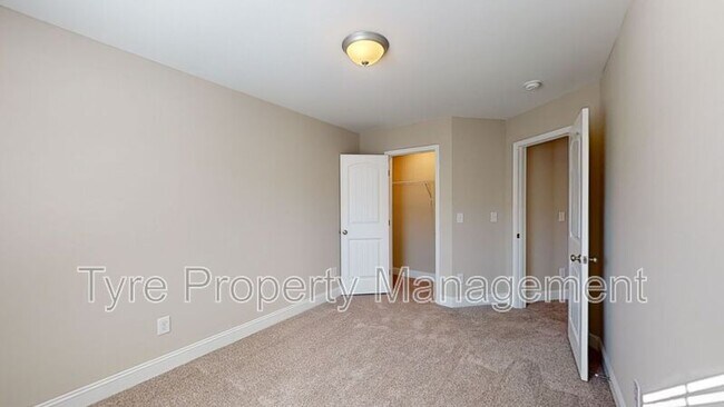 Building Photo - 2632 Sailor Rose Ln