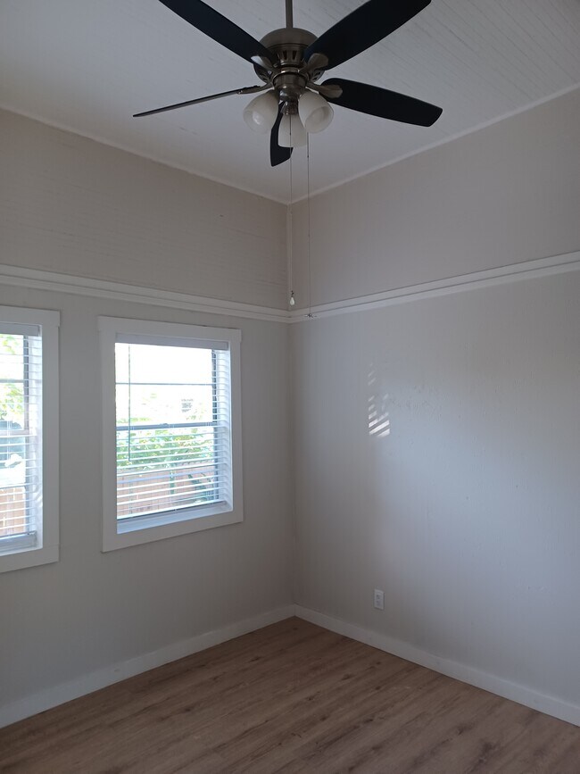 Building Photo - 2508 N Avenida Republica de Cuba