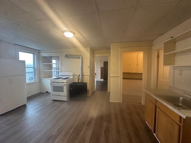 Building Photo - 42 E Worcester St