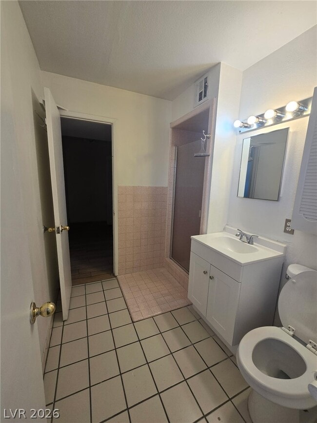 Building Photo - 6108 Fawn Cir