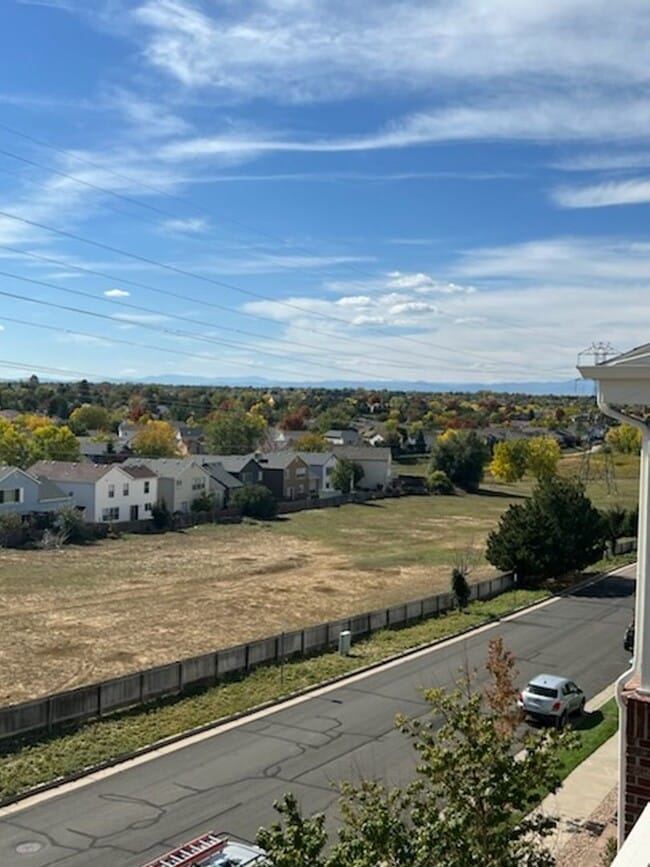 Building Photo - Beautiful 2BD 2Bath Condo with Views