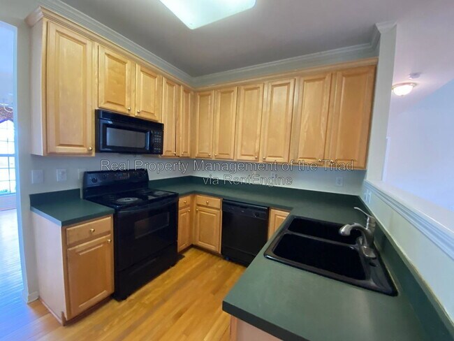 Building Photo - 5101 Ivystone Ln