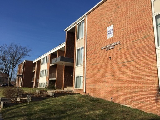 Interior Photo - Ambassador West Apartments