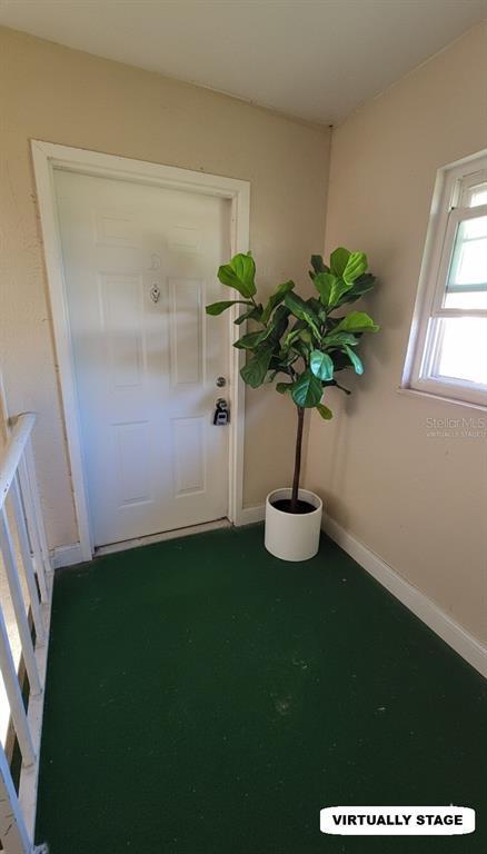 Building Photo - 826 Sky Lake Cir