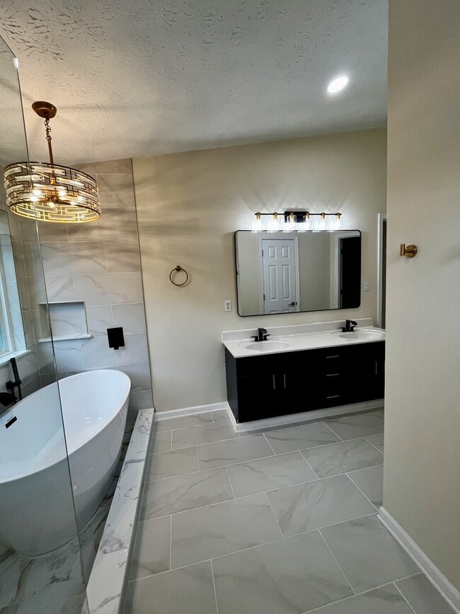 Building Photo - 2925 Dogwood Creek Pkwy NW