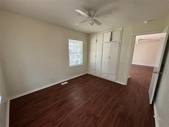 Building Photo - 1307 Sheffield Rd