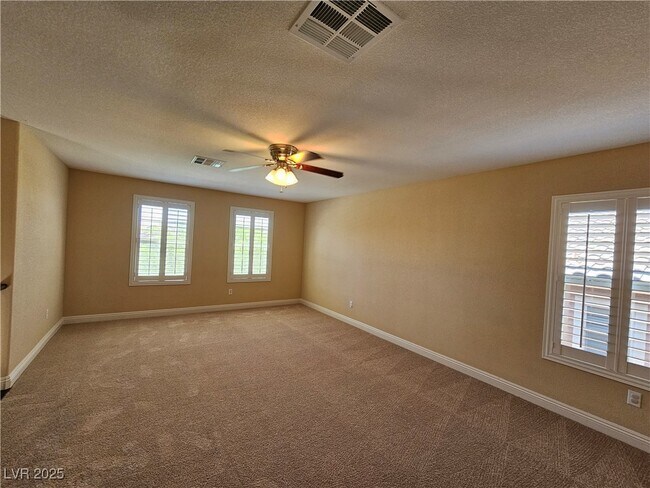 Building Photo - 892 White Sparrow St