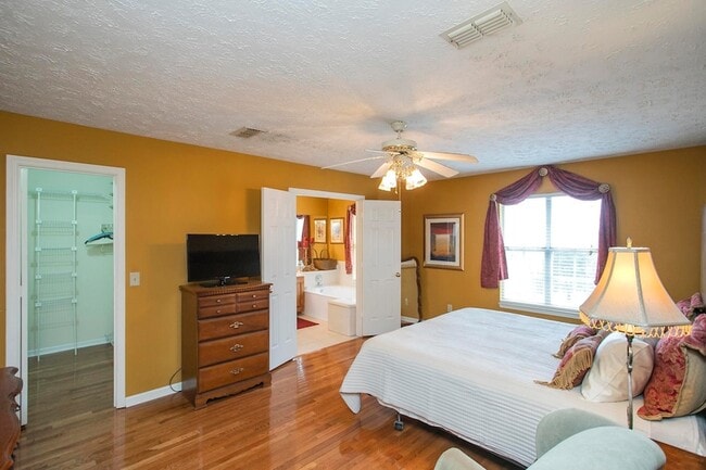 Building Photo - 1508 Clover Ct