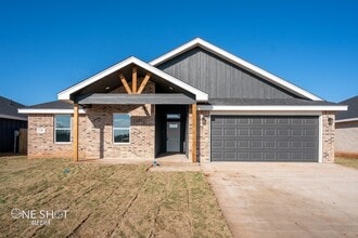 Building Photo - 1728 Bandolero Rd