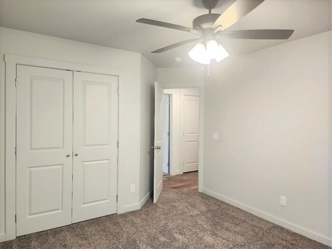 Building Photo - New 3 Bed 2 Bath Duplexes SW 40th & Shield...