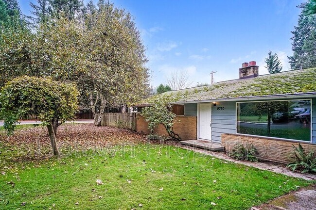 Building Photo - 9370 SW Killarney Ln