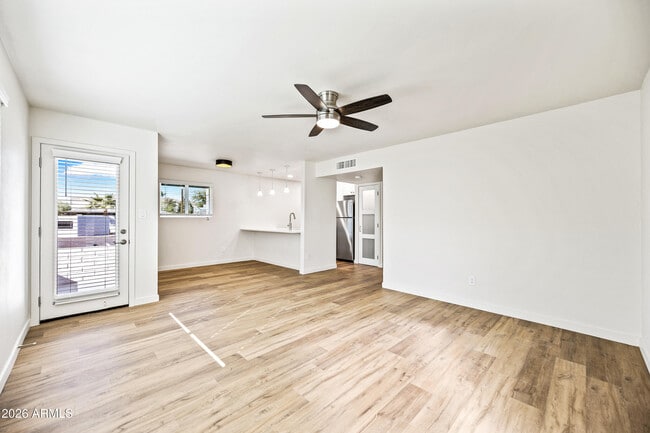 Building Photo - 4139 N 27th St