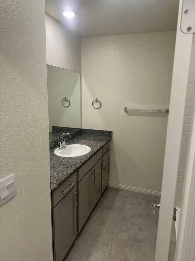 Building Photo - NW!! Gated!! Built 2023!!!! Corner Lot!! L...