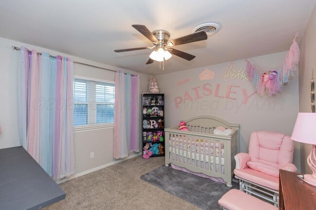 Building Photo - 4203 Woodfield St