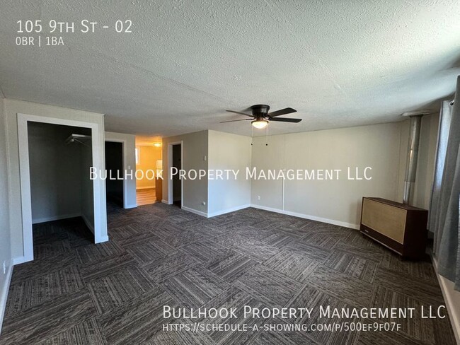 Building Photo - Freshly updated - Studio apartment - close...