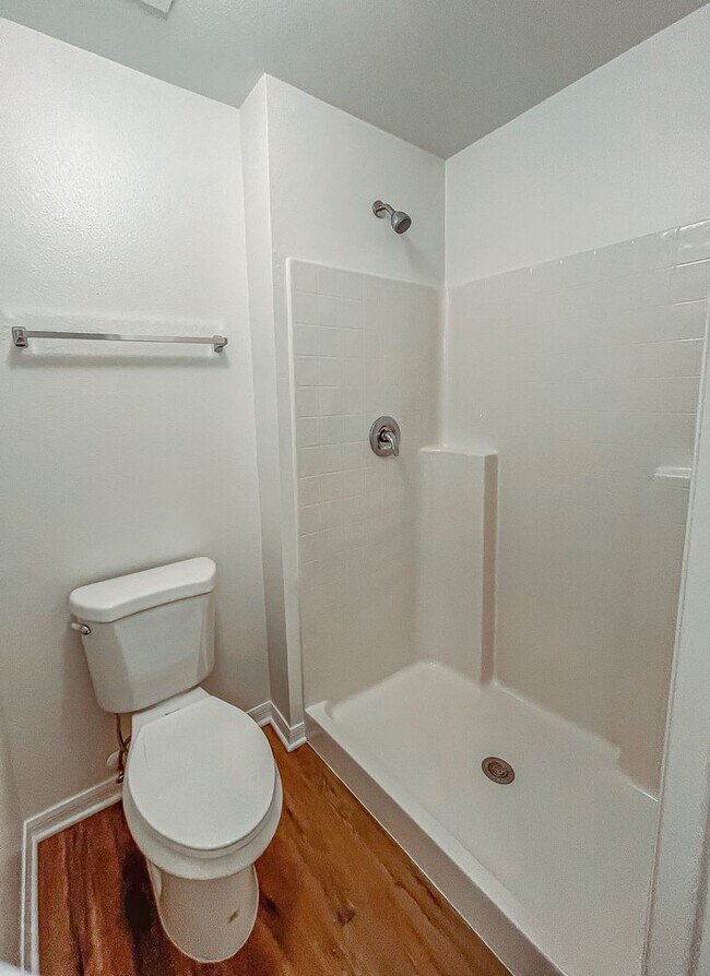 Building Photo - North Lakeland Rental Home!