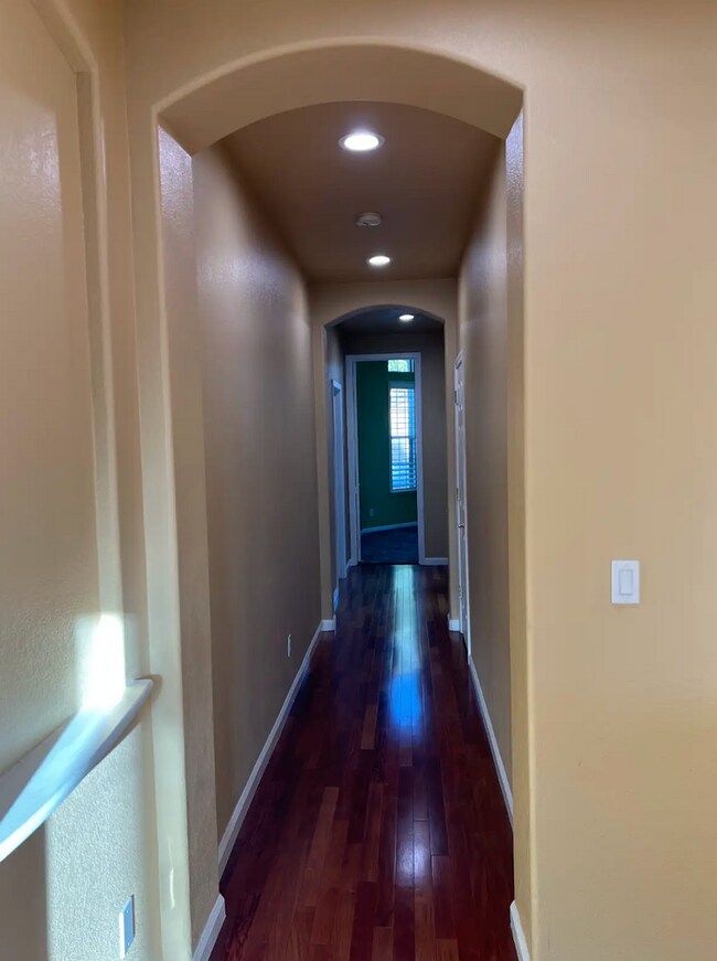 Building Photo - Breath-Taking Natomas 4/3 (Exclusive Private Community) - Golf Course!