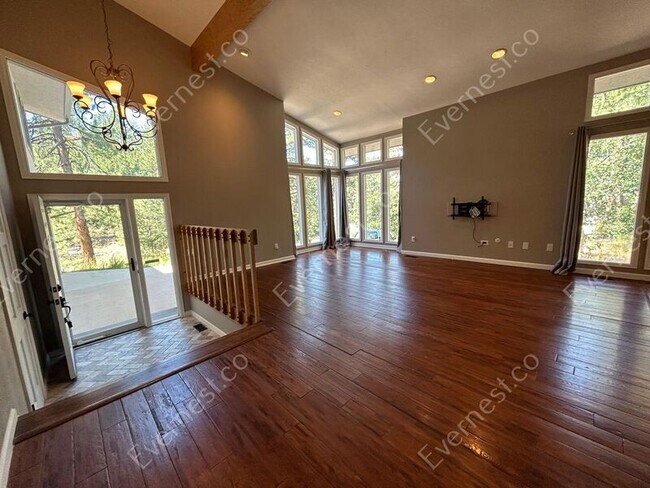 Building Photo - 4891 W Chippewa Dr