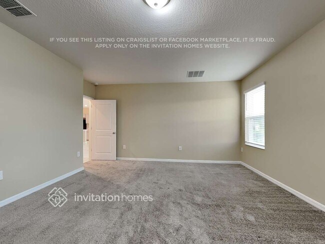 Building Photo - 4500 Holstein St